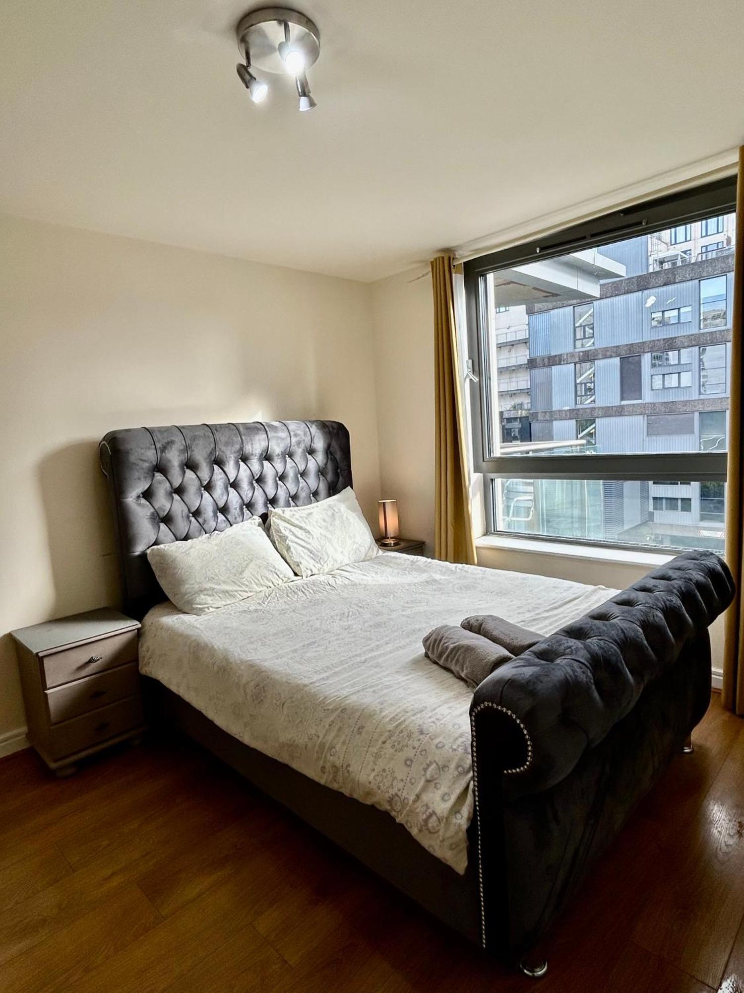 Holliday Street Apartments - One Bedroom - Stunning Balcony เบอร์มิงแฮม ภายนอก รูปภาพ